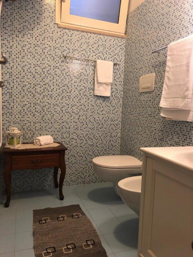 Odegos Mono & Trilo Bed & Breakfast Torre dell'Orso Exterior photo